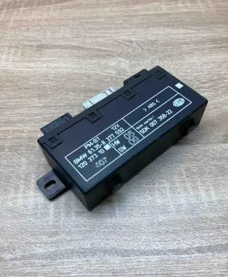 BMW 5 E39 Door control unit/module 8377592 5DK007358
