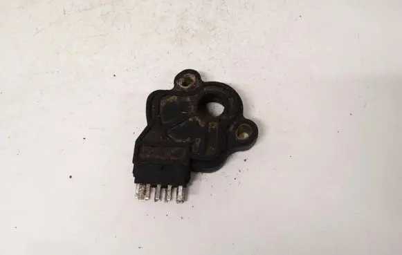 Mazda MPV Ignition amplifier control unit 