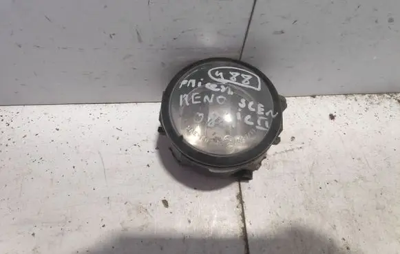 Renault Scenic II - Grand scenic II Front fog light 8200074008