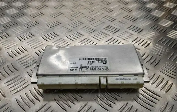 Mercedes-Benz C W202 ABS control unit/module 0195453132