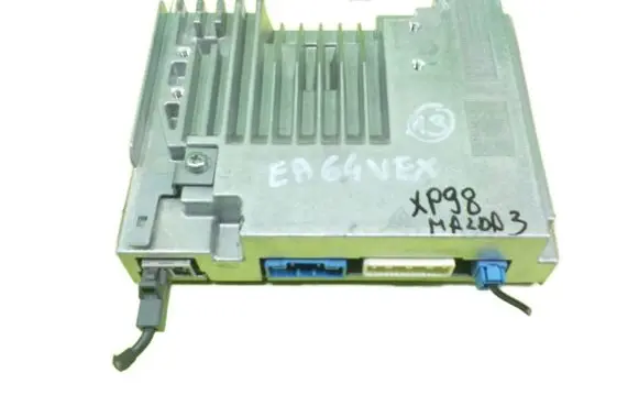 Mazda 3 II Central body control module BHS3669C0