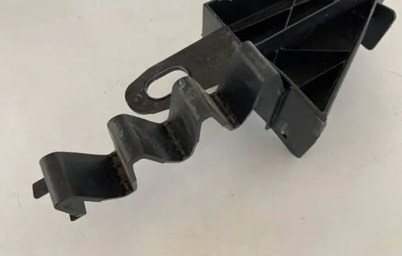 Audi A4 S4 B9 Front bumper mounting bracket 8W0807333A