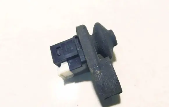 Nissan Pathfinder R51 Front door sensor 6x170