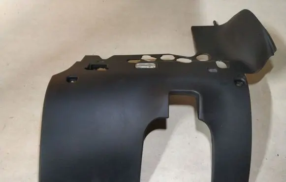Audi A5 Sportback 8TA Dashboard lower bottom trim panel 8K2863076