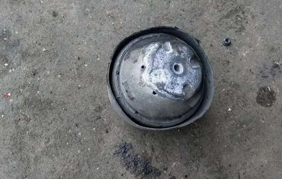 Mercedes-Benz C W203 Engine mount bracket