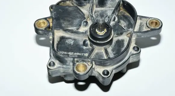 Isuzu D-Max Gearbox-reducer motor 051100-0111
