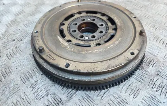 Mini One - Cooper Cabrio R52 Flywheel 7520446 21217520446