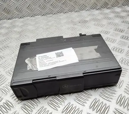 Mercedes-Benz SL R230 CD/DVD changer A2038209089