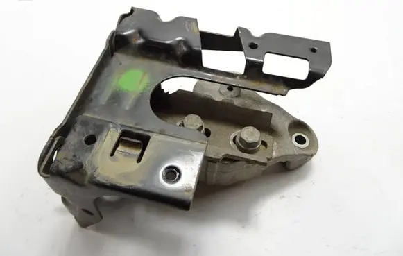 Opel Crossland X Gearbox mounting bracket 