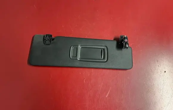 Sun visor