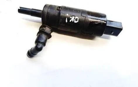 Windscreen/windshield washer pump
