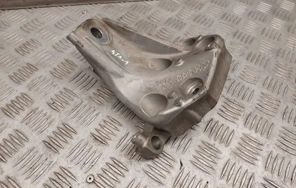 Alfa Romeo Stelvio Engine mounting bracket 50545195SX