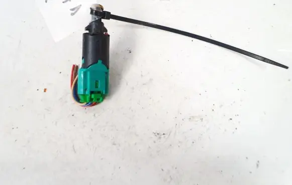 Brake pedal sensor switch