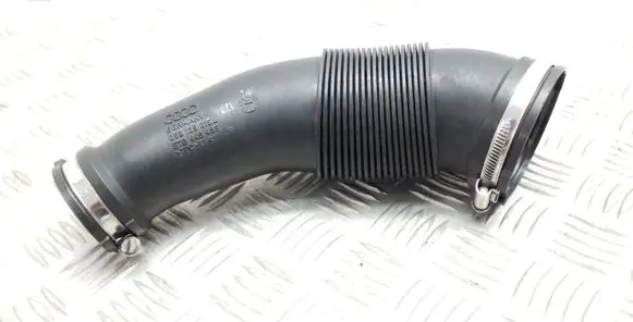 Audi A7 S7 4G Air intake duct part 4G0129615L