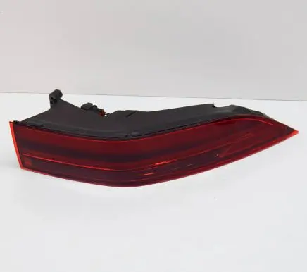 Jaguar E-Pace Rear/tail lights J9C313404CC 0020636603