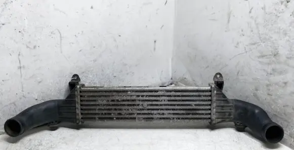Mercedes-Benz Sprinter W901 W902 W903 W904 Intercooler radiator A2025001100