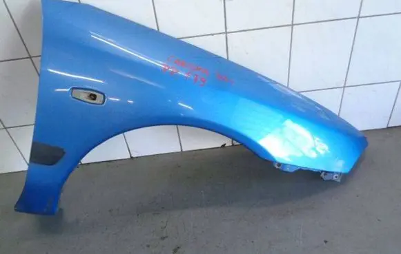 Mitsubishi Carisma Front bodywork piece t79