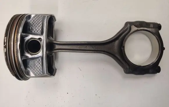 Chrysler Pacifica Piston with connecting rod 68223465AC 68223465AD