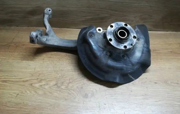 Audi A6 S6 C6 4F Front wheel hub spindle knuckle 4F0407241