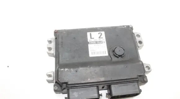 Suzuki Grand Vitara II Engine control unit/module 3392079J2 MB1123002561