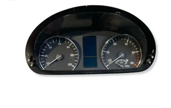 Mercedes-Benz Sprinter W906 Speedometer (instrument cluster) 9069007502