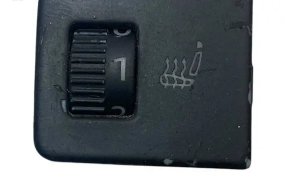 Volkswagen Transporter - Caravelle T5 Seat heating switch 7H5963564