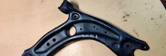 Volkswagen Golf VII Front lower control arm/wishbone 5Q0407452R