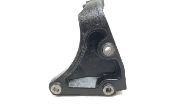 Fiat Freemont Engine mounting bracket 05146747AA