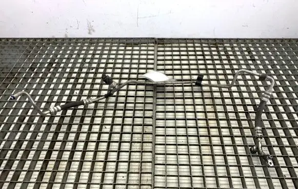 Hyundai i20 (PB PBT) Air conditioning (A/C) pipe/hose 