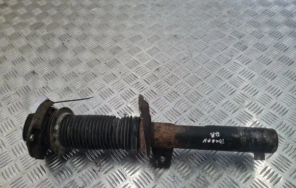 Volkswagen Touran I Front shock absorber/damper