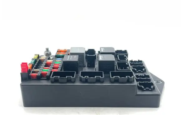 Jaguar XK - XKR Fuse module BW8314D628 A50015939