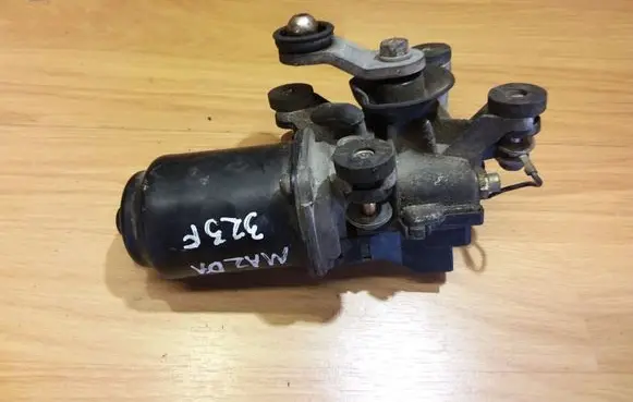 Mazda 323 F Wiper motor