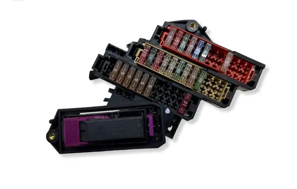 Audi Q7 4L Fuse module 4L0971845