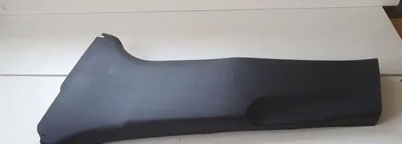 Toyota Yaris Pillar (middle) 