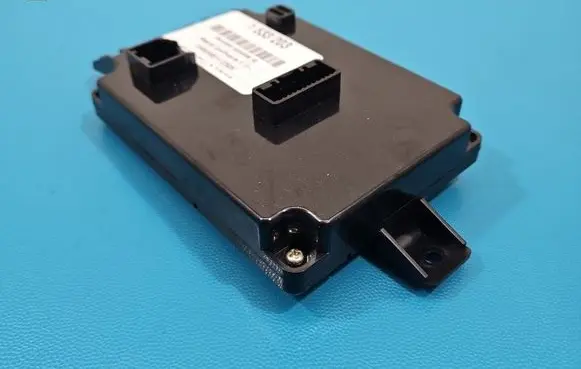 Maserati Quattroporte Central body control module 2453900163 IMPRK1533203
