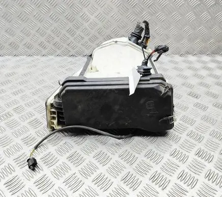 Mercedes-Benz E C207 W207 Fuse module A2045400182 A2129004325