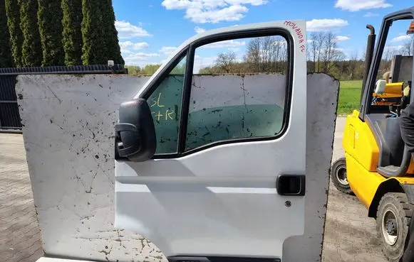 Opel Movano A Front door 