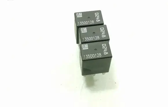 Opel Insignia A Other relay 13500128