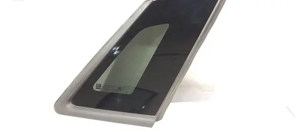 Opel Grandland X Rear side window YP00066480