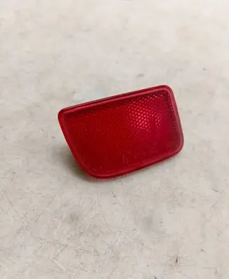 Rear tail light reflector