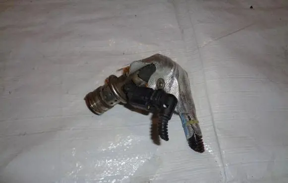 Peugeot Partner III AdBlue injector 9802763880