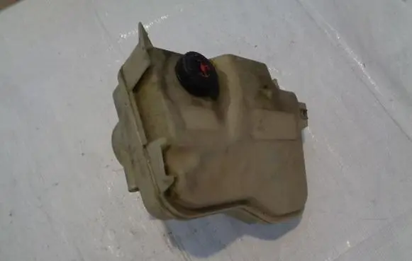 Citroen C5 X Power steering fluid tank/reservoir