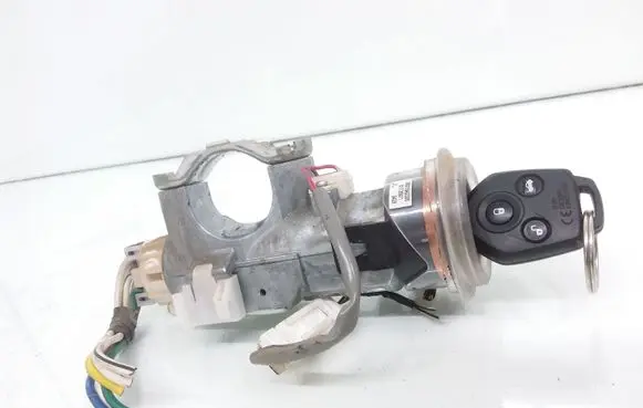 Subaru Forester SH Ignition lock 88215AG000 X1T25971