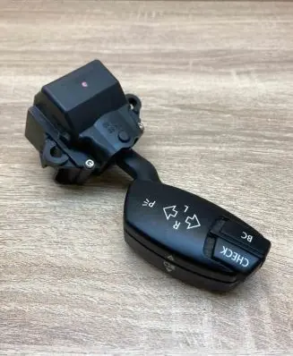 BMW 5 E60 E61 Indicator stalk 6924103
