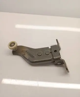 Ford Grand C-MAX Sliding door upper roller guide/hinge AM51U25028A