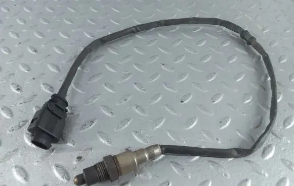 Volkswagen PASSAT B8 USA Lambda probe sensor 0258030528