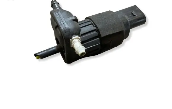 Audi e-tron Windscreen/windshield washer pump 