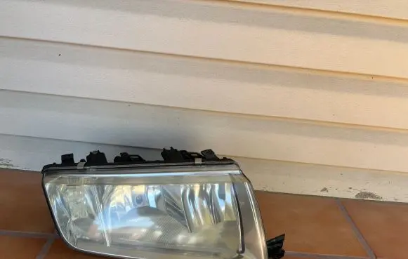 Skoda Fabia Mk1 (6Y) Headlight/headlamp