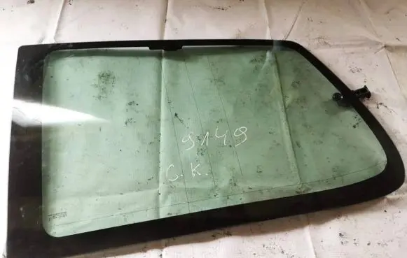 Peugeot 807 Rear side window as2