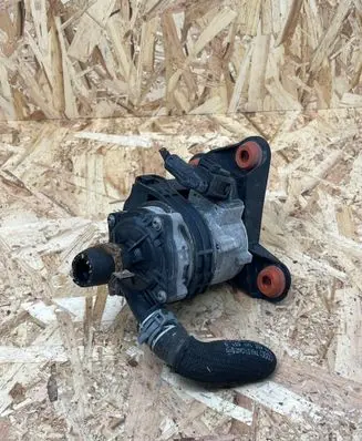 Audi e-tron Electric auxiliary coolant/water pump 4KE121704E